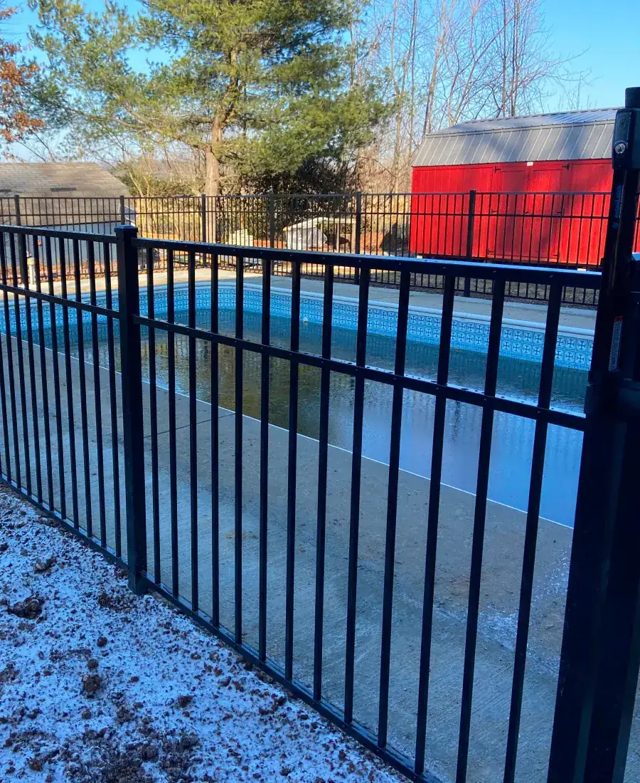 Black aluminum pool fence